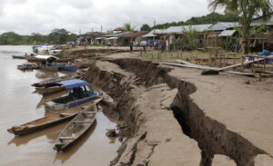 Perù, scossa di terremoto di magnitudo 7.2: scatta l’allerta tsunami