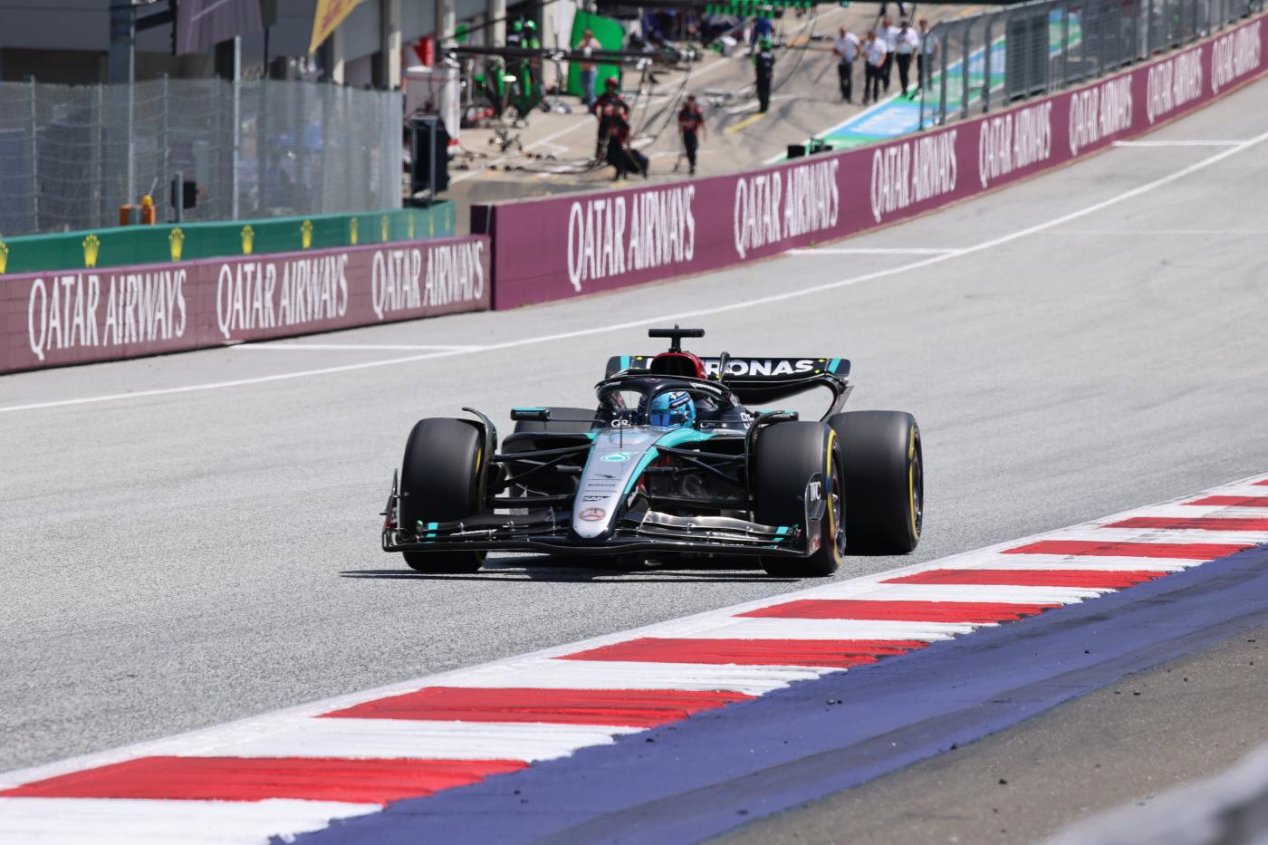 Gp Austria, vince Russell. Terza la Ferrari di Sainz
