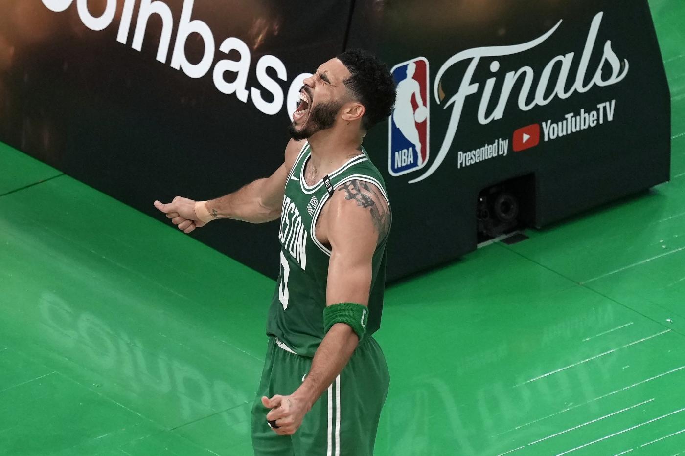 Nba, Tatum firma un contratto record con i Boston Celtics: 314 milioni in cinque anni