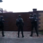 L’Aquila, rapporti stabili tra narcos italiani e colombiani: arresti anche in Germania, Belgio, Ucraina