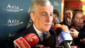 Elezioni Francia, Tajani: “Rispetto il voto ma miei interlocutori politici sono i Républicains”