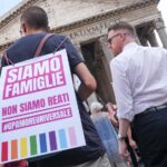 Maternità surrogata, sì in commissione Senato a reato universale