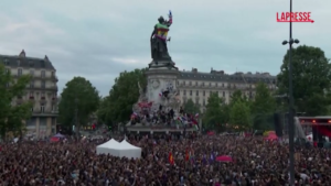 Francia, maxi protesta contro il raduno nazionale di estrema destra
