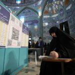 Iran, seggi aperti per ballottaggio presidenziali: sfida Jalili-Pezeshkian