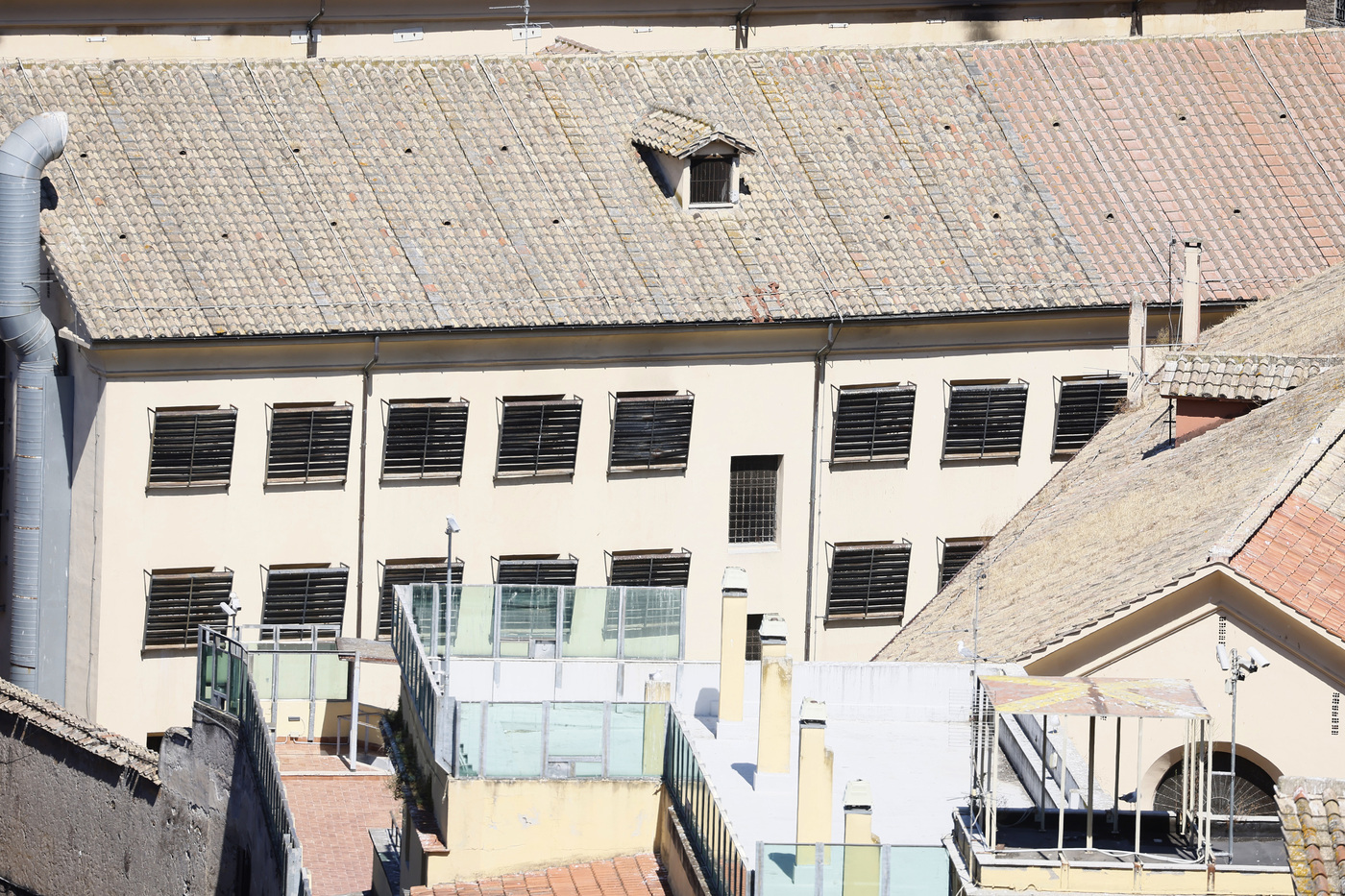 Carceri, 50 suicidi da inizio anno: 16 in più del 2023