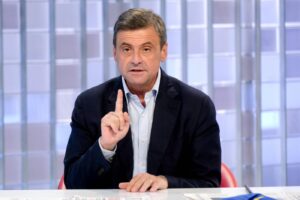 Autonomia, allarme Calenda: “Per quorum 13 mln voti”