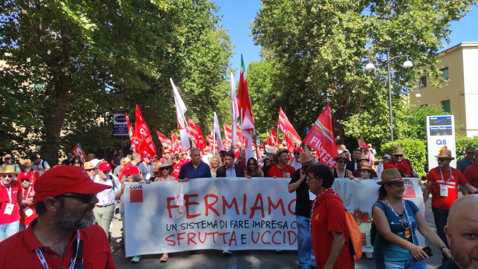 Caporalato, al via manifestazione a Latina