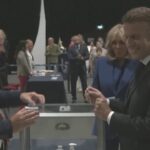 Elezioni Francia, presidente Macron vota a Le Touquet