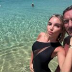 Francesco Totti, il pupone in vacanza in Grecia con Noemi Bocchi