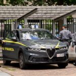 Salerno, maxi operazione contro traffico migranti e riciclaggio: 47 arresti