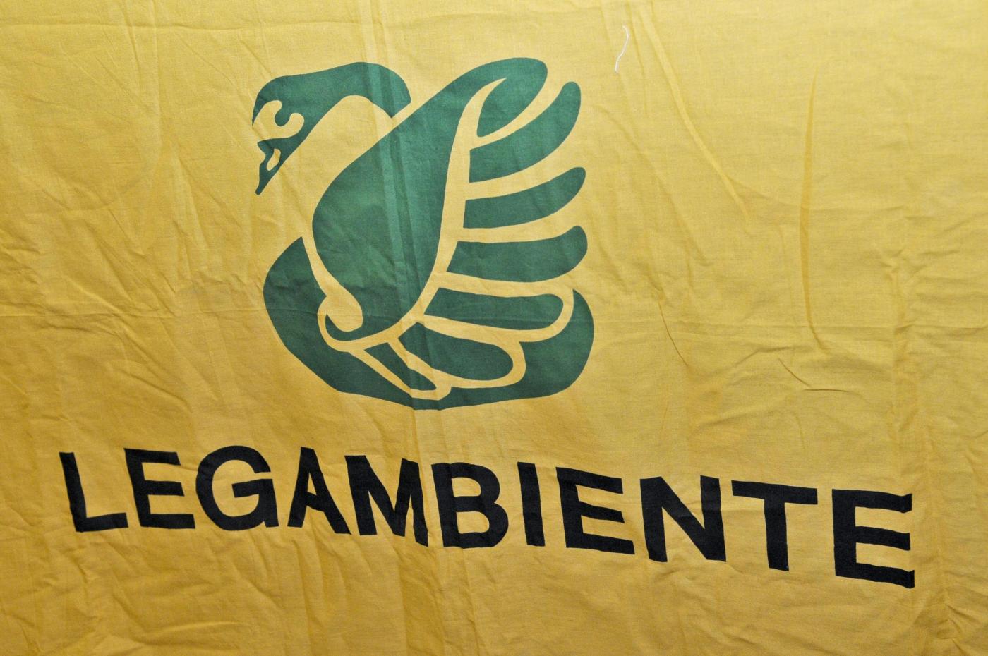 Legambiente, ecomafia vale 8,8 miliardi: in testa cemento illegale