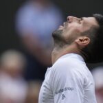Wimbledon, sfuma il sogno Musetti: Djokovic batte l’azzurro in tre set