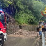 Maltempo in Lombardia, disagi a Milano per nubifragio. Esonda il lago di Como