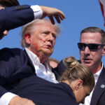 Donald Trump, la fake news sul cronista indicato come attentatore: “Haters minacciano la mia famiglia”