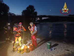 Padova, due ragazzi trascinati via da corrente del Brenta: ricerche in corso