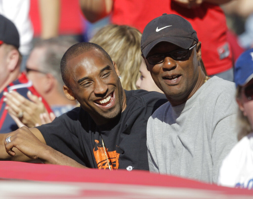 Usa, è morto Joe Bryant: il padre di Kobe aveva 69 anni