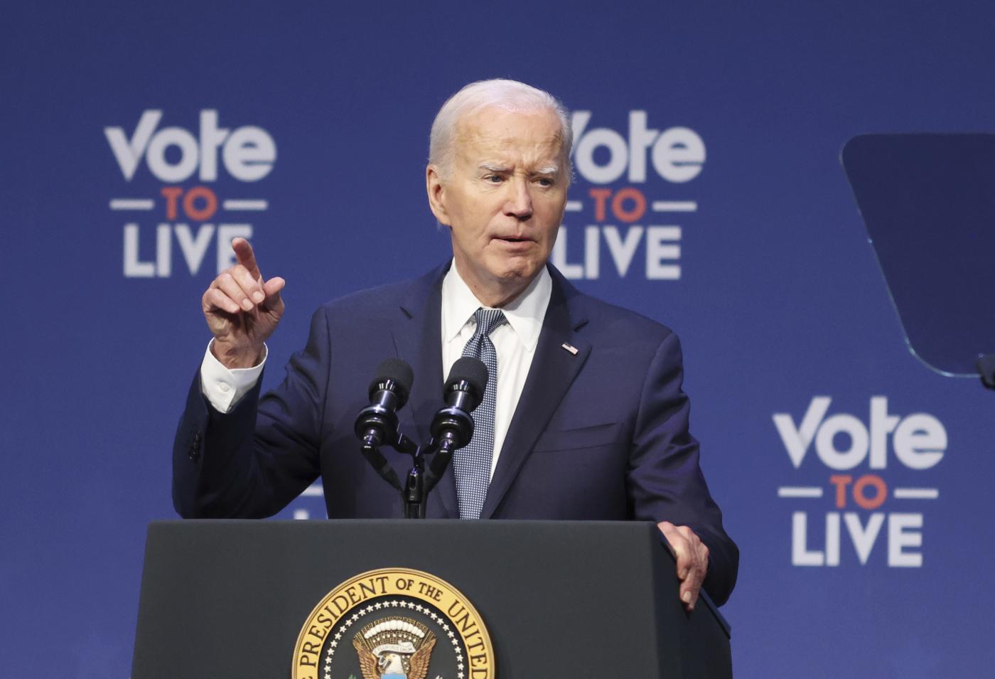 Joe Biden, sondaggio: due terzi Democratici vogliono suo ritiro
