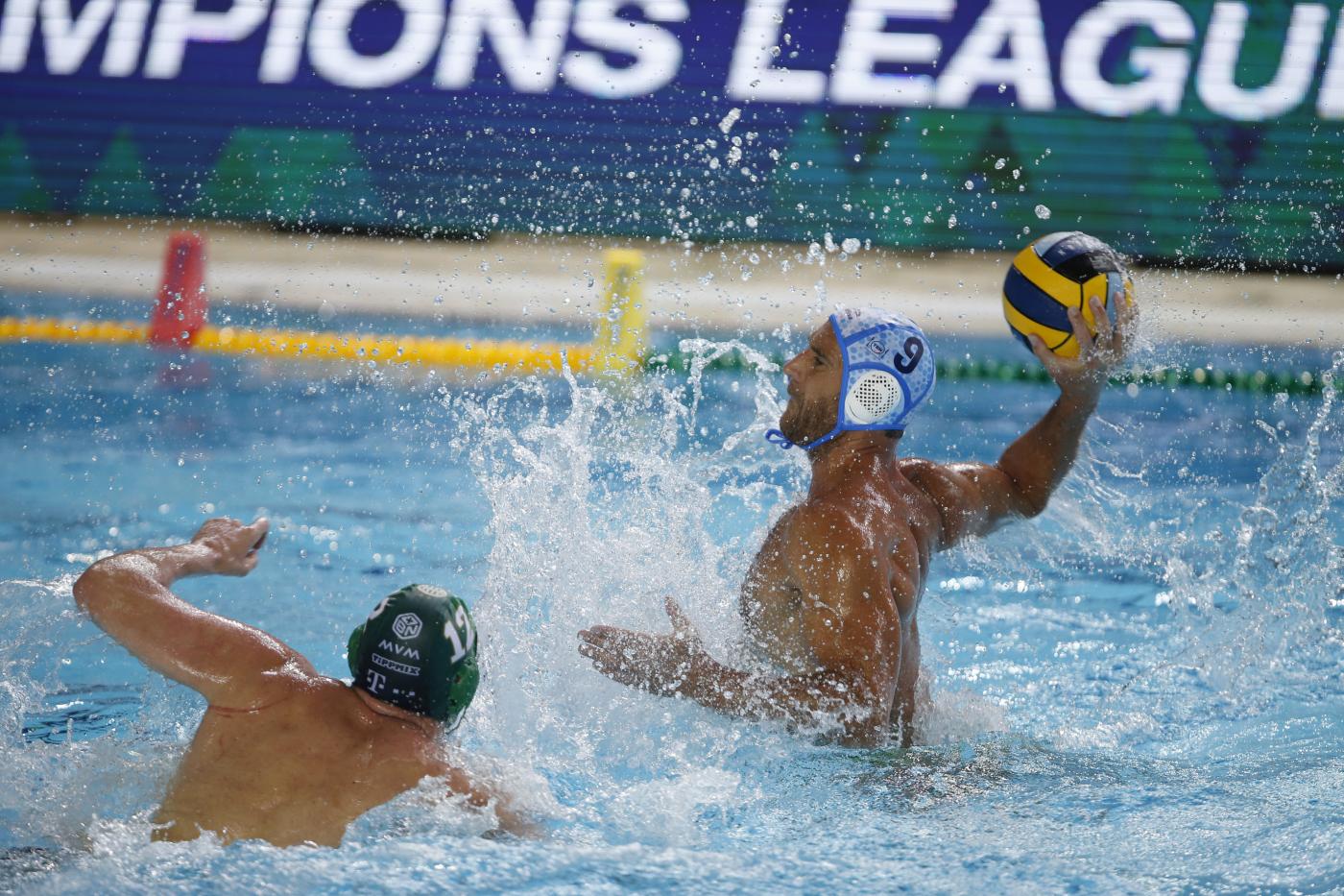 Pallanuoto, Pro Recco smantella squadra: “Punteremo alla salvezza”