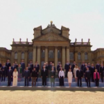 Comunità politica europea, la foto di famiglia al summit in Gran Bretagna