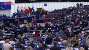 Strasburgo, Parlamento al voto per il secondo mandato di Ursula von der Leyen