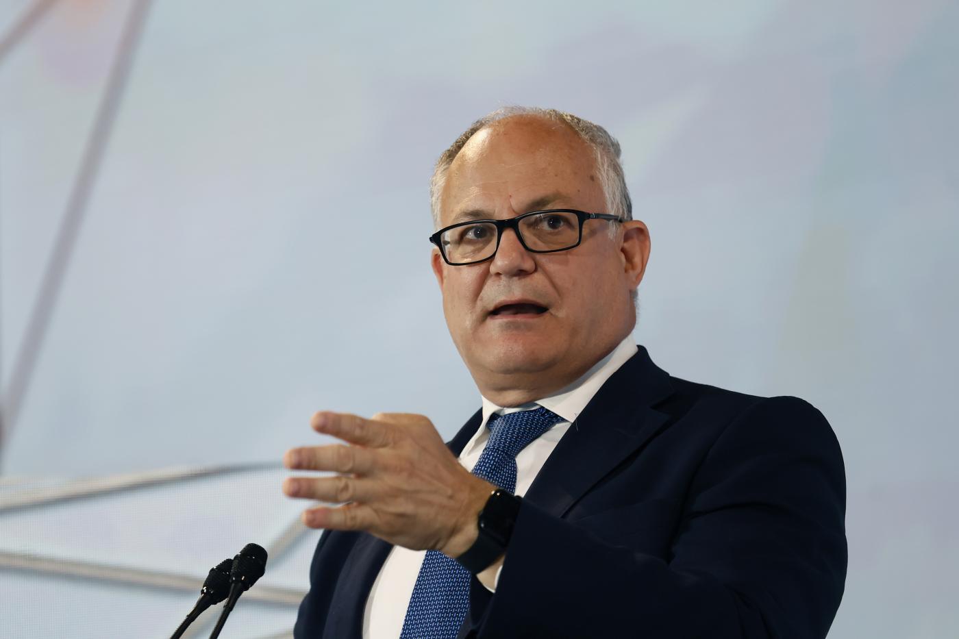 Roma, Gualtieri: “Immagini aggressione a coppia gay inaccettabili” Roma, Gualtieri: “Immagini aggressione a coppia gay inaccettabili”