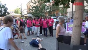 Milano, flash-mob per Gaza: “C’è sempre più bisogno di pace”