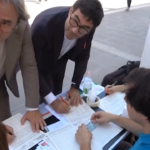 Autonomia, Bonelli e Fratoianni lanciano la raccolta firme dal mercato di Testaccio di Roma