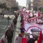 Perù, in migliaia in corteo chiedono dimissioni della Presidente Boluarte