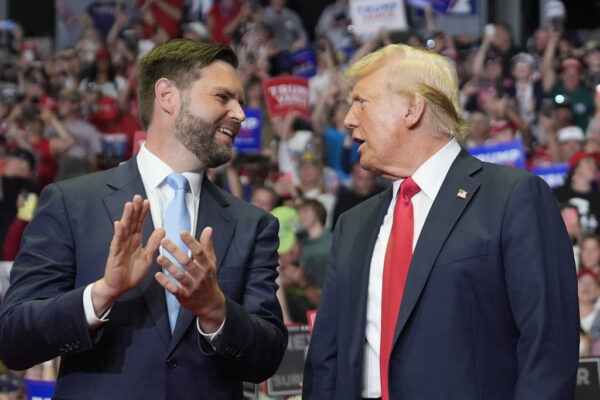 Usa, Trump: “Mi sono preso una pallottola per la democrazia”