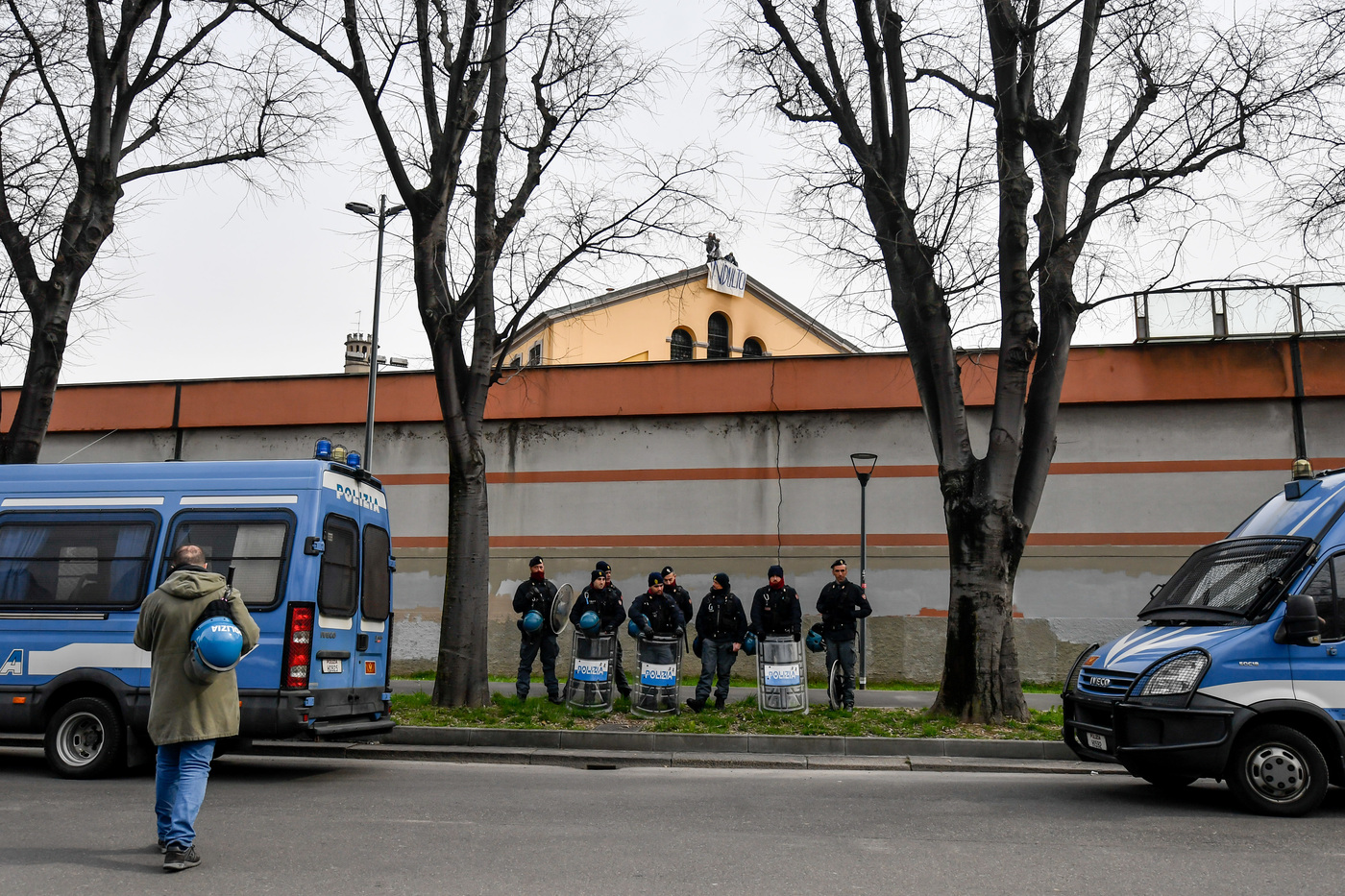 Carceri, rapporto Antigone: sovraffollamento al 130%, niente acqua e blatte nelle celle