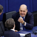 Riarmo Europa, Pd spaccato al Parlamento Europeo: in 11 si astengono, 10 votano a favore