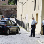 Roma, bambina di 8 anni violentata da vicino di casa: 40enne arrestato