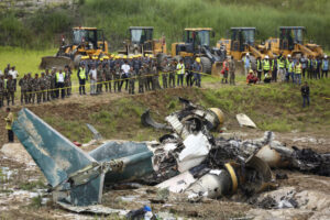 Nepal, aereo si schianta ad aeroporto Kathmandu: 18 i morti