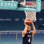 Usa, la stella Nba Curry supporta Harris: “Spero vinca le elezioni”