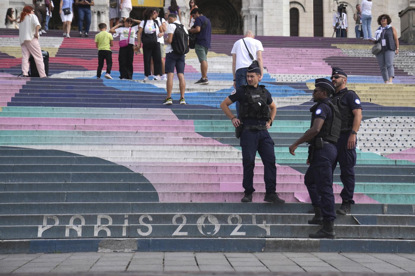 Parigi 2024, oggi la cerimonia: città blindata e allerta terrorismo