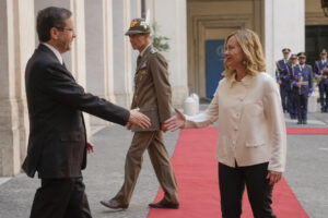 Medioriente, Meloni incontra Herzog: “Preoccupa la situazione a Gaza”
