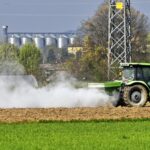 Bologna, 12enne muore investito dal trattore del padre