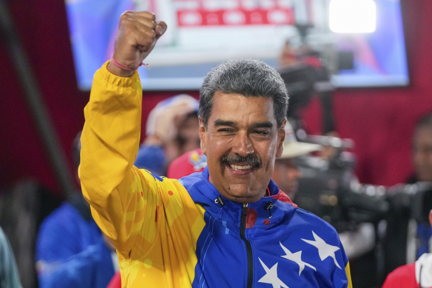 Venezuela, Maduro riconfermato presidente: opposizione denuncia irregolarità