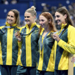 Parigi 2024, battuta sessista su nuotatrici: Eurosport licenzia commentatore