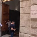 Alitalia, protestano i lavoratori: “Chiediamo l’estensione della Cassa Integrazione”