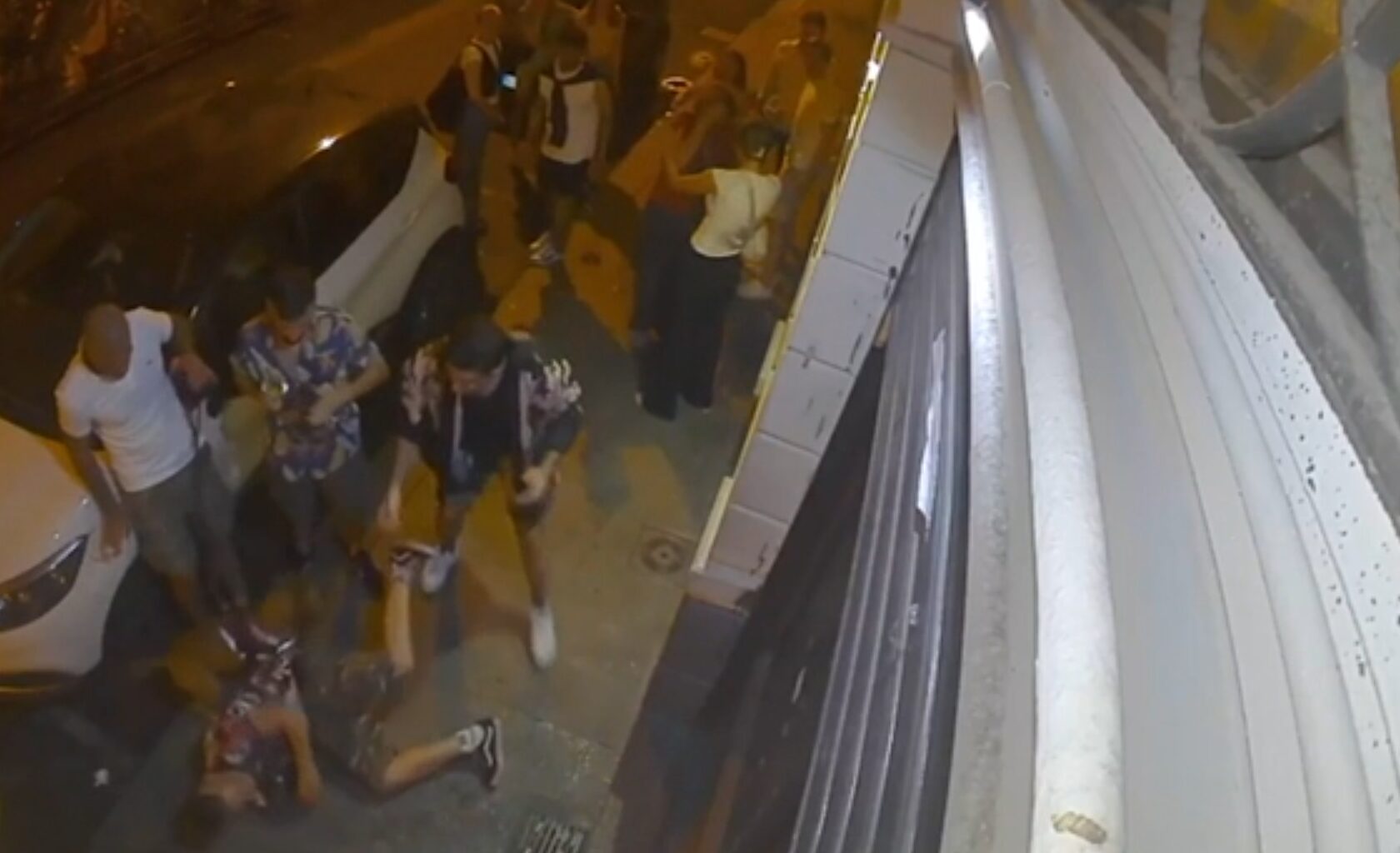 Torino, sfregia un turista per una discussione politica: arrestato militante CasaPound Torino, sfregia un turista per una discussione politica: arrestato militante CasaPound