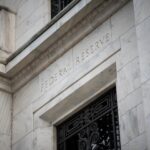 Usa, la Fed lascia i tassi invariati tra il 5,25% e il 5,50%