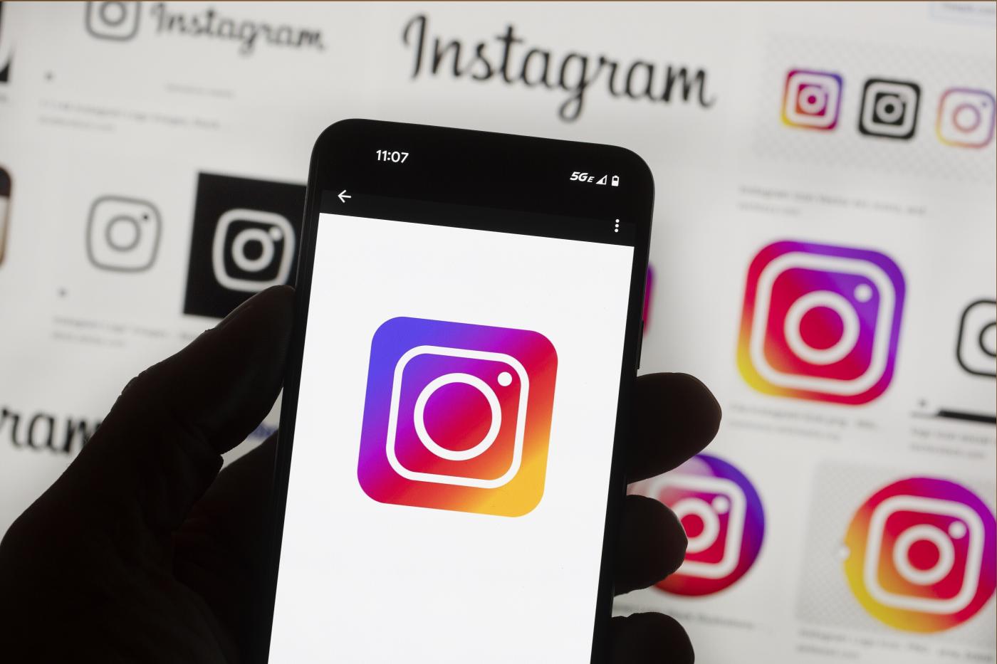 Instagram, cos’è il messaggio sulle inserzioni pubblicitarie