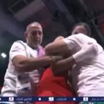 Parigi 2024, boxe: Khelif vola in semifinale e scoppia in lacrime