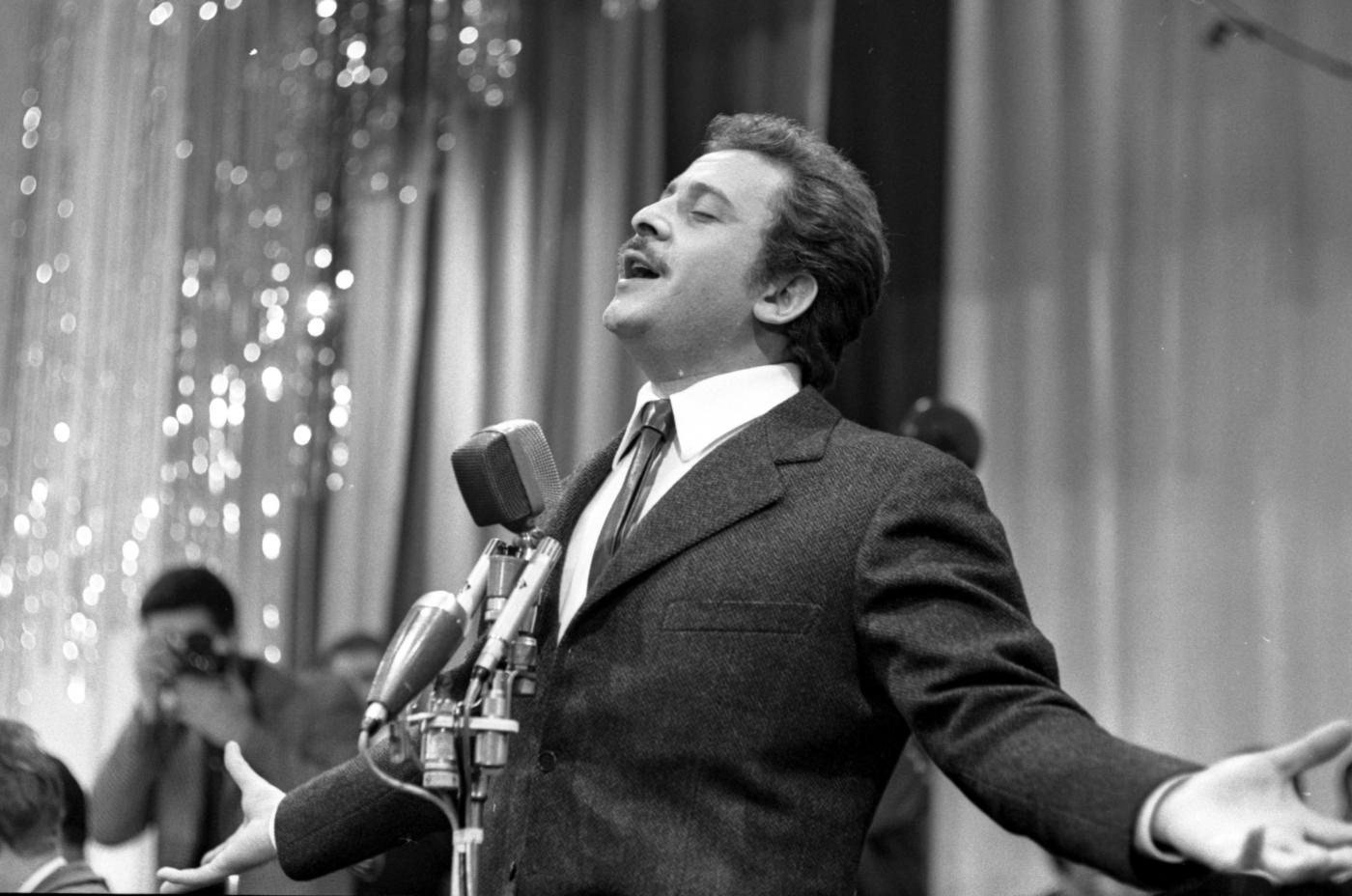 Trent’anni senza Domenico Modugno