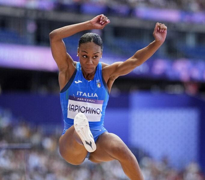 Atletica, record italiano nel lungo per Larissa Iapichino: battuto lo storico primato di Fiona May Atletica, record italiano nel lungo per Larissa Iapichino: battuto lo storico primato di Fiona May