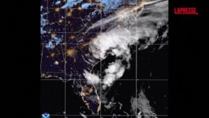 Usa, le immagini dal satellite della tempesta Debby diretta sulla costa Est