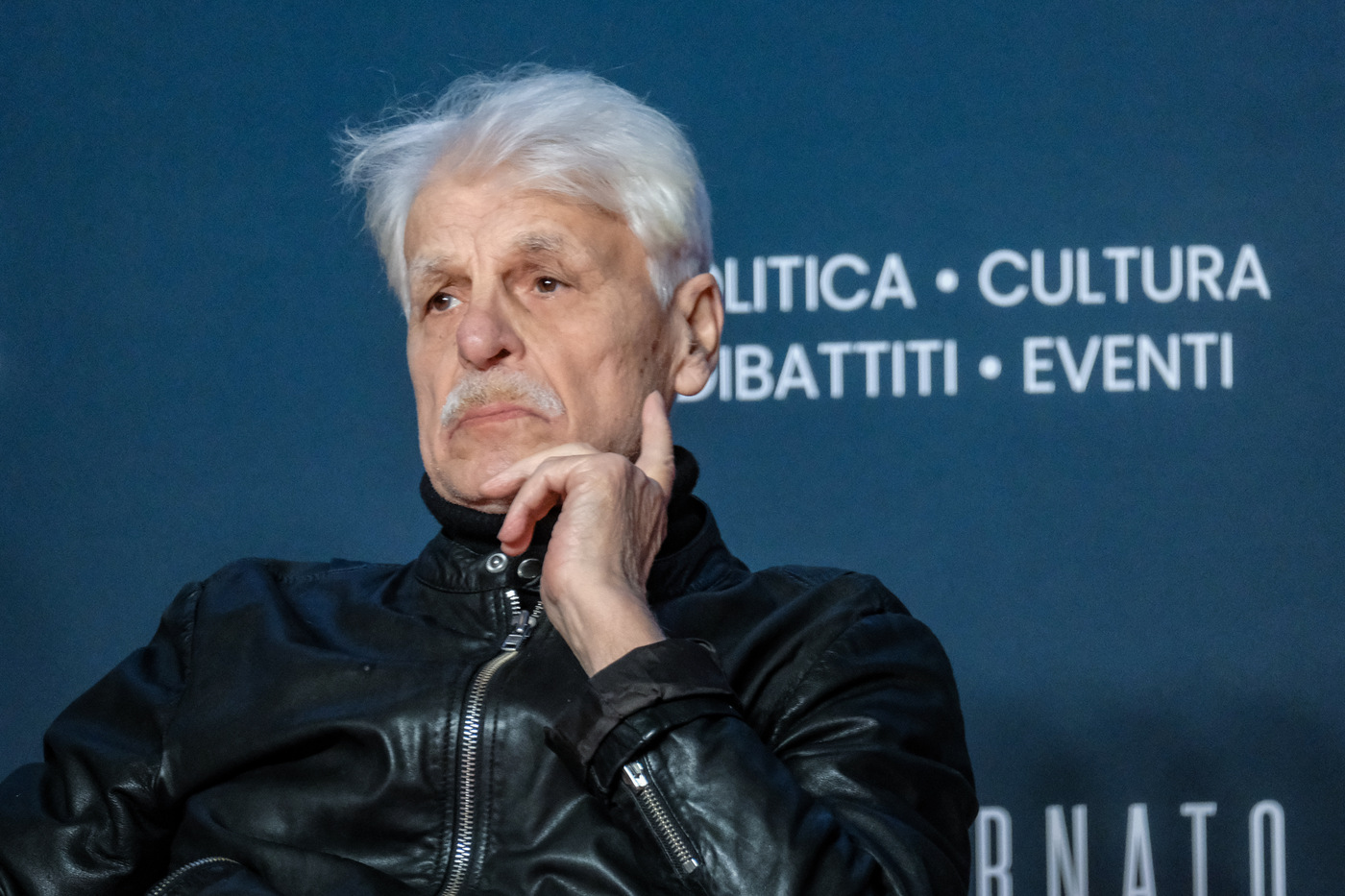 Michele Placido: “Provai a baciare Ornella Muti, mi diede uno schiaffo”