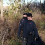 Novara, 28enne trovato morto nei boschi: arrestato un uomo. Possibile vendetta per stupro