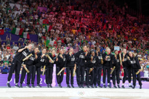 Parigi 2024, volley: storico trionfo Italia. Usa battuti in finale 3-0